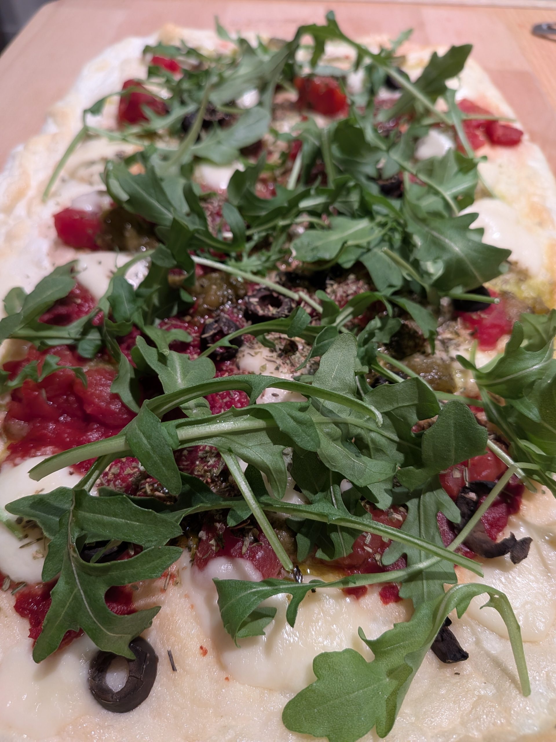 Pizza méditeranéenne hyperprotéinée à faible charge glycémique